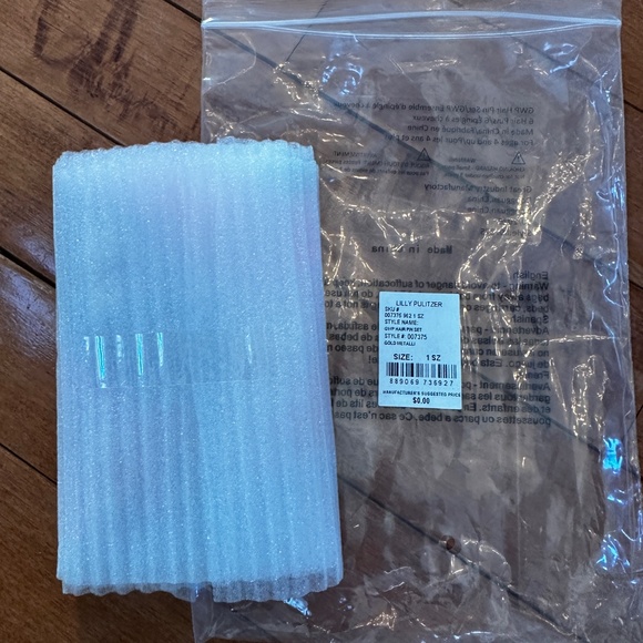 Brand New Lily Pulitzer Hairpins - Picture 3 of 3